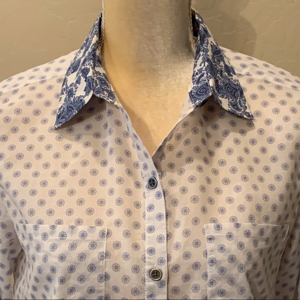 Seven7 Blue and White Button Down Shirt - Picture 2 of 8